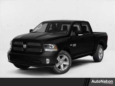 2014 RAM 1500 4WD Crew Cab 5.7 Ft Box Sport