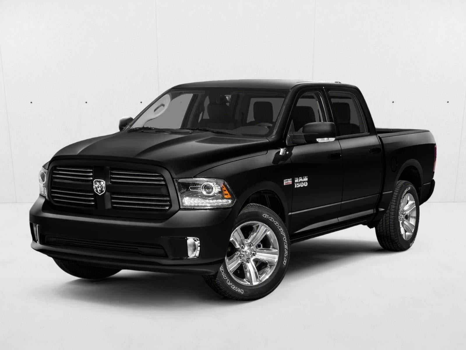 2016 RAM 1500 4WD Crew Cab 6.4 Ft Box Sport