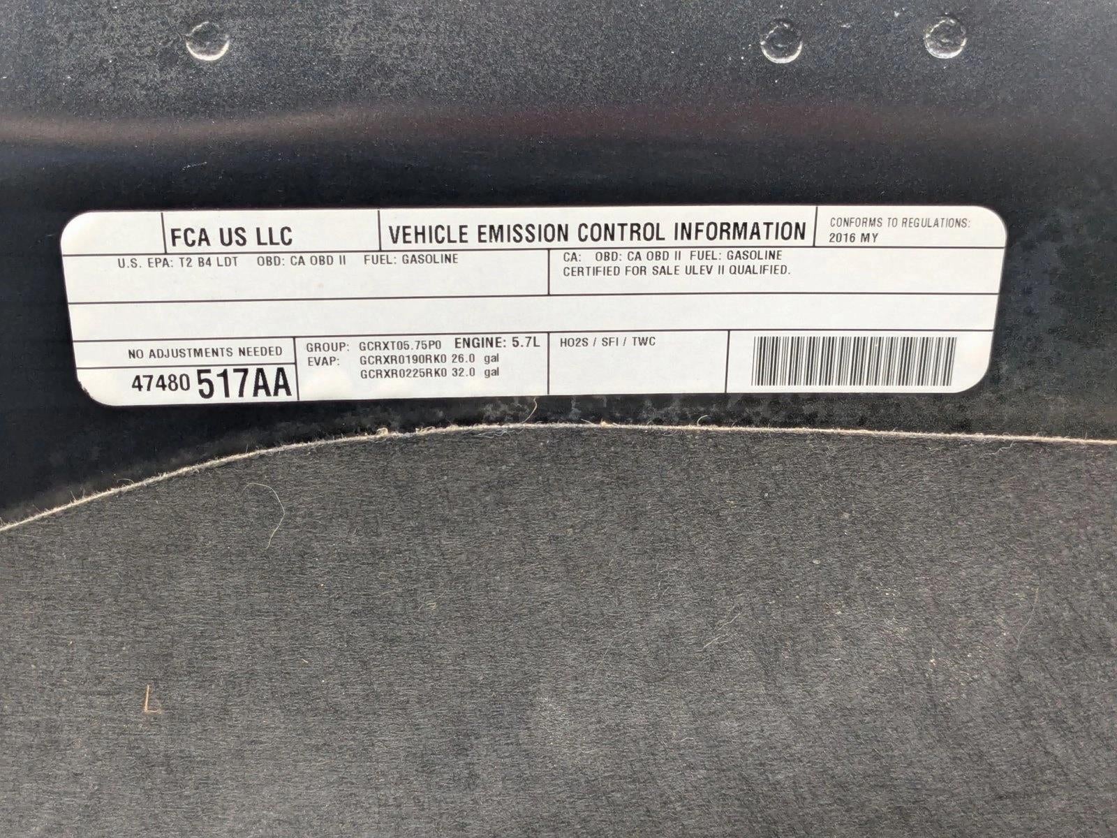 2016 RAM 1500 4WD Crew Cab 6.4 Ft Box Sport