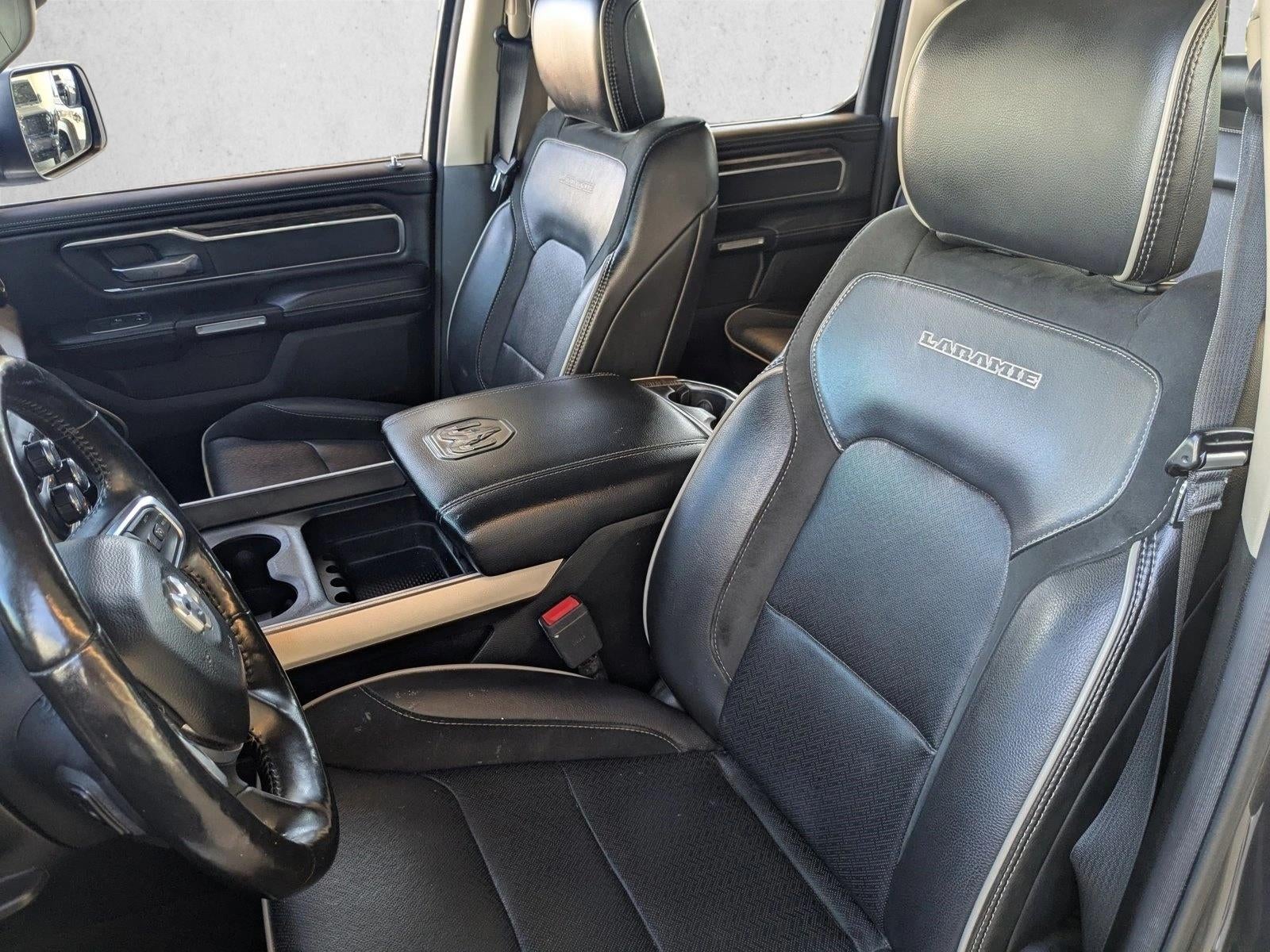 2020 RAM 1500 Laramie 4x2 Crew Cab 5'7" Box