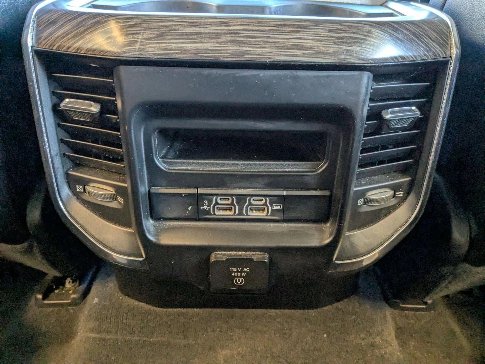 2020 RAM 1500 Laramie 4x2 Crew Cab 5'7" Box