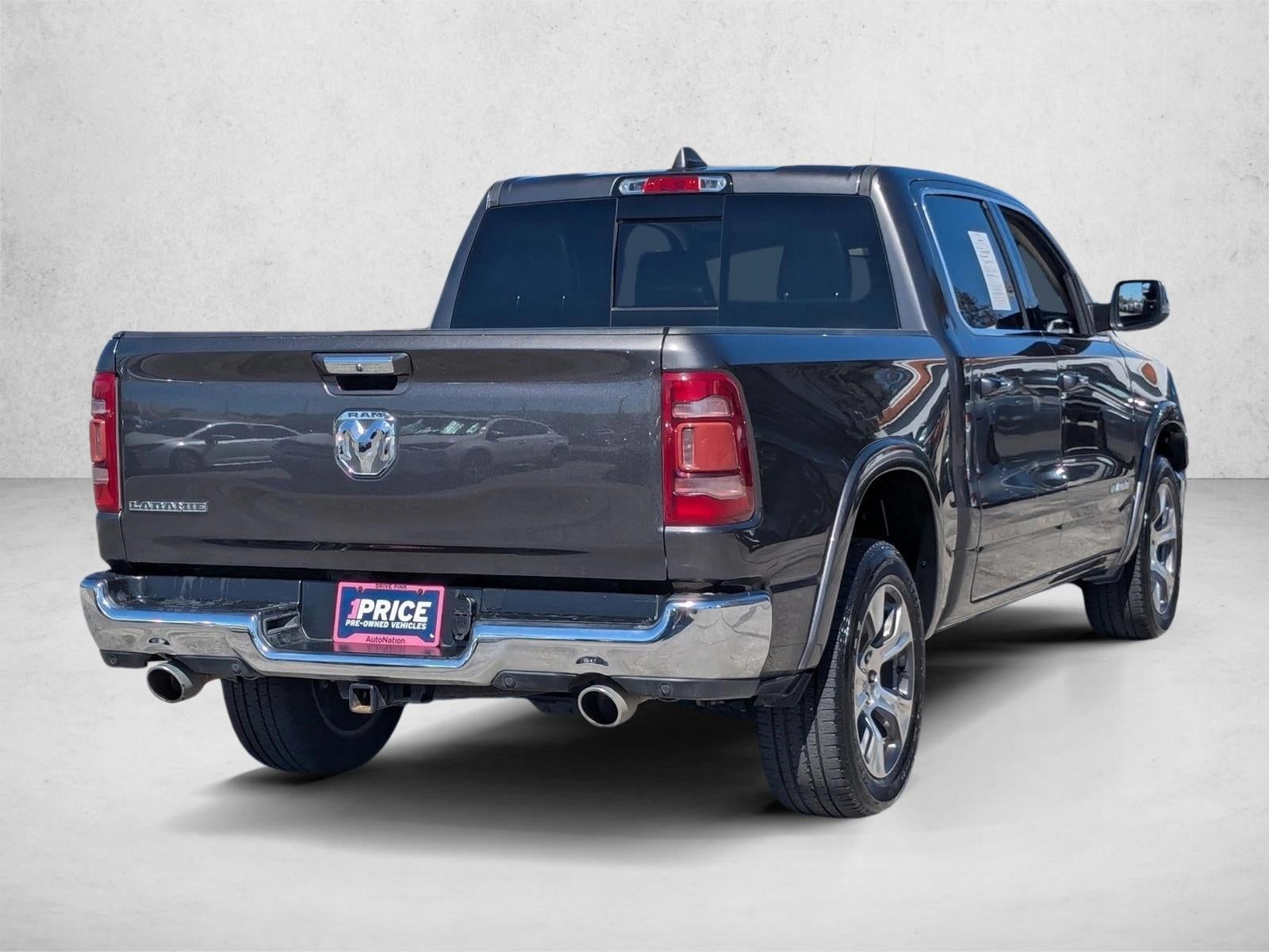 2020 RAM 1500 Laramie 4x2 Crew Cab 5'7" Box