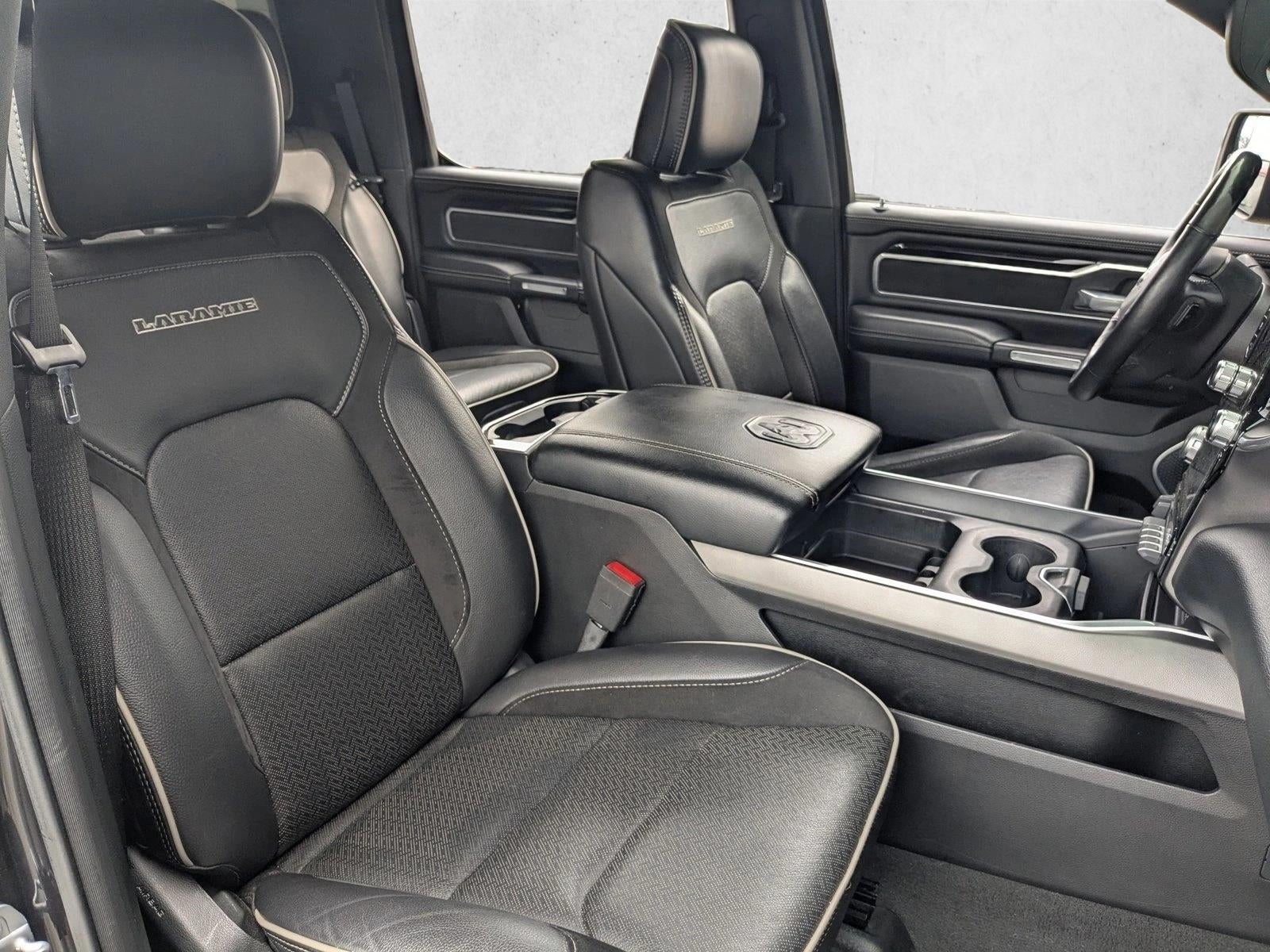 2020 RAM 1500 Laramie 4x2 Crew Cab 5'7" Box