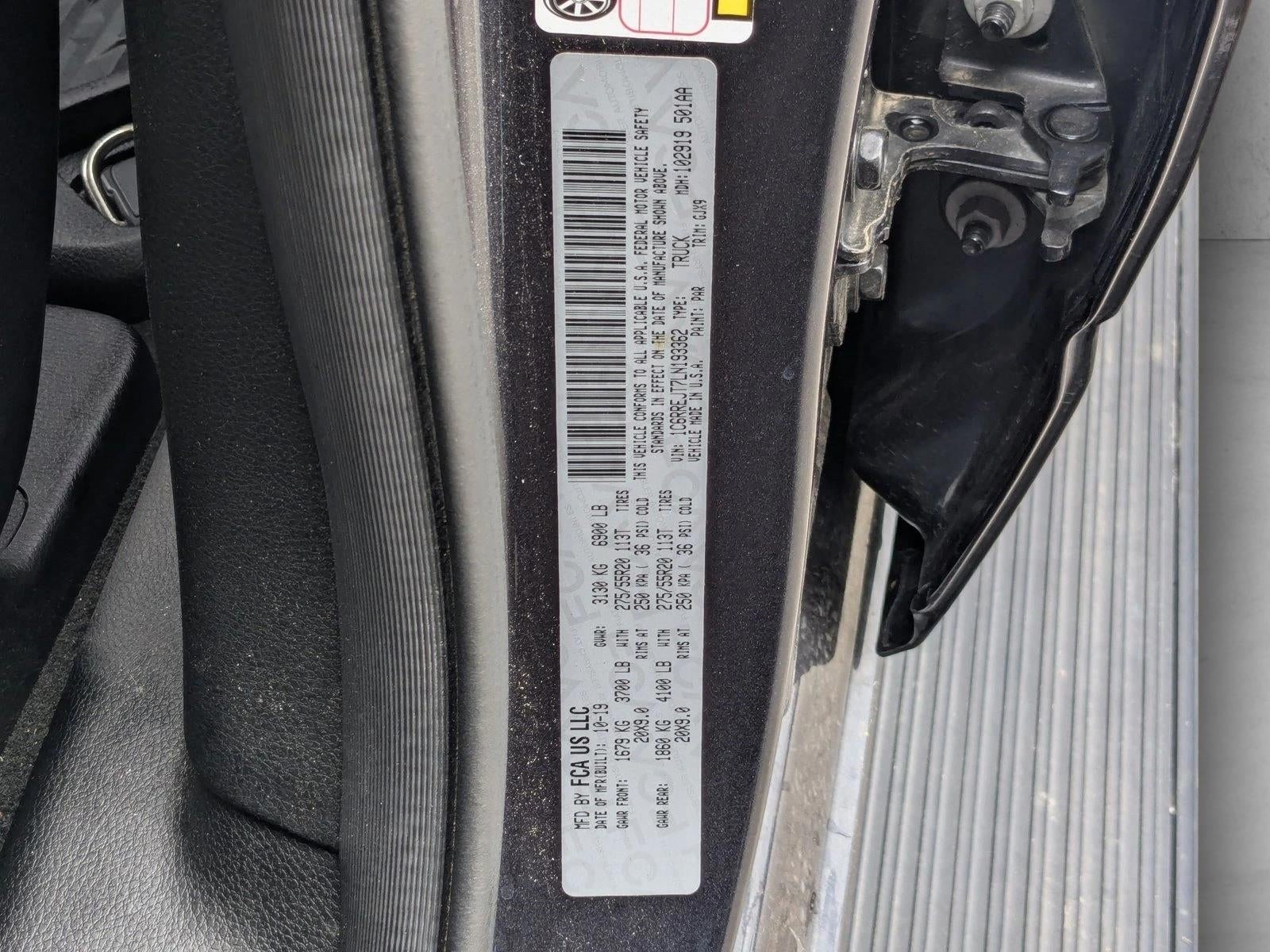 2020 RAM 1500 Laramie 4x2 Crew Cab 5'7" Box