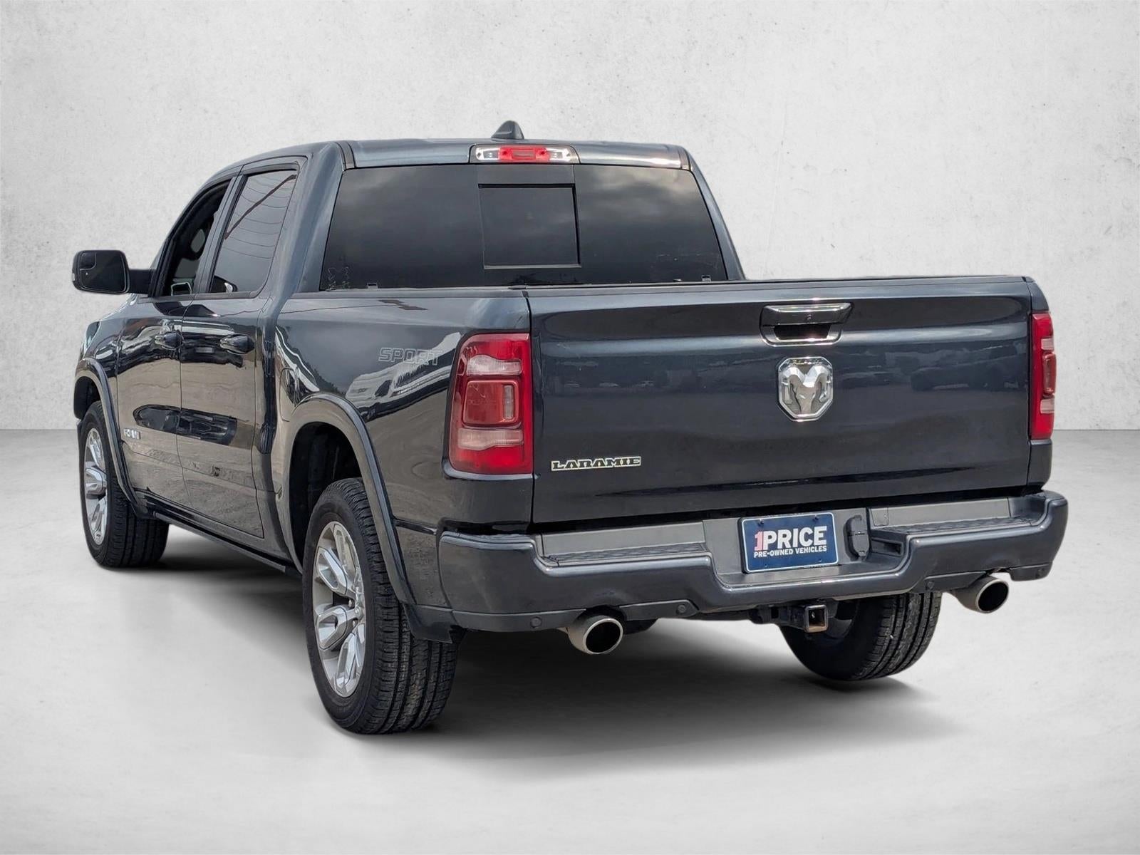 2020 RAM 1500 Laramie 4x2 Crew Cab 5'7" Box
