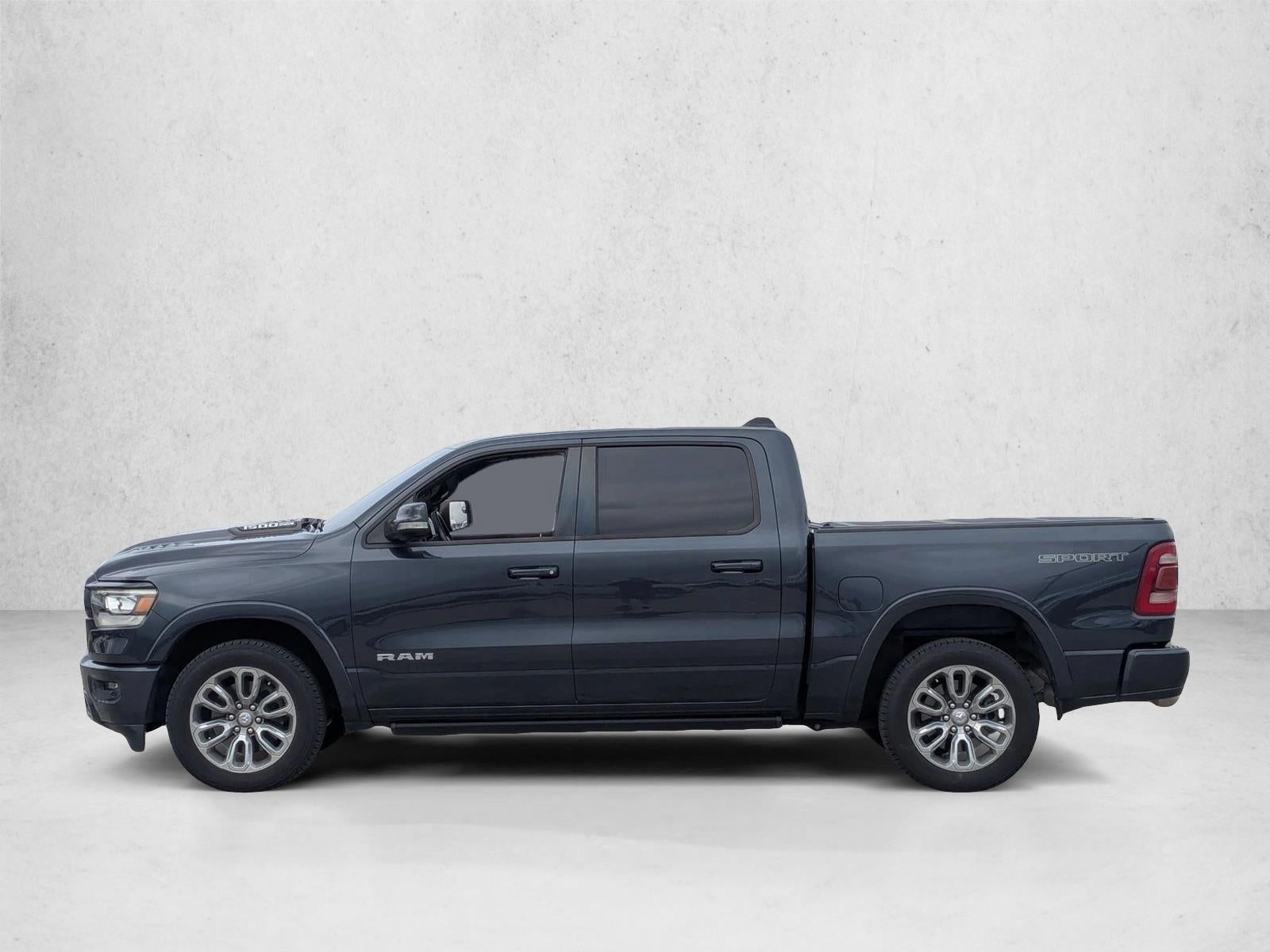 2020 RAM 1500 Laramie 4x2 Crew Cab 5'7" Box