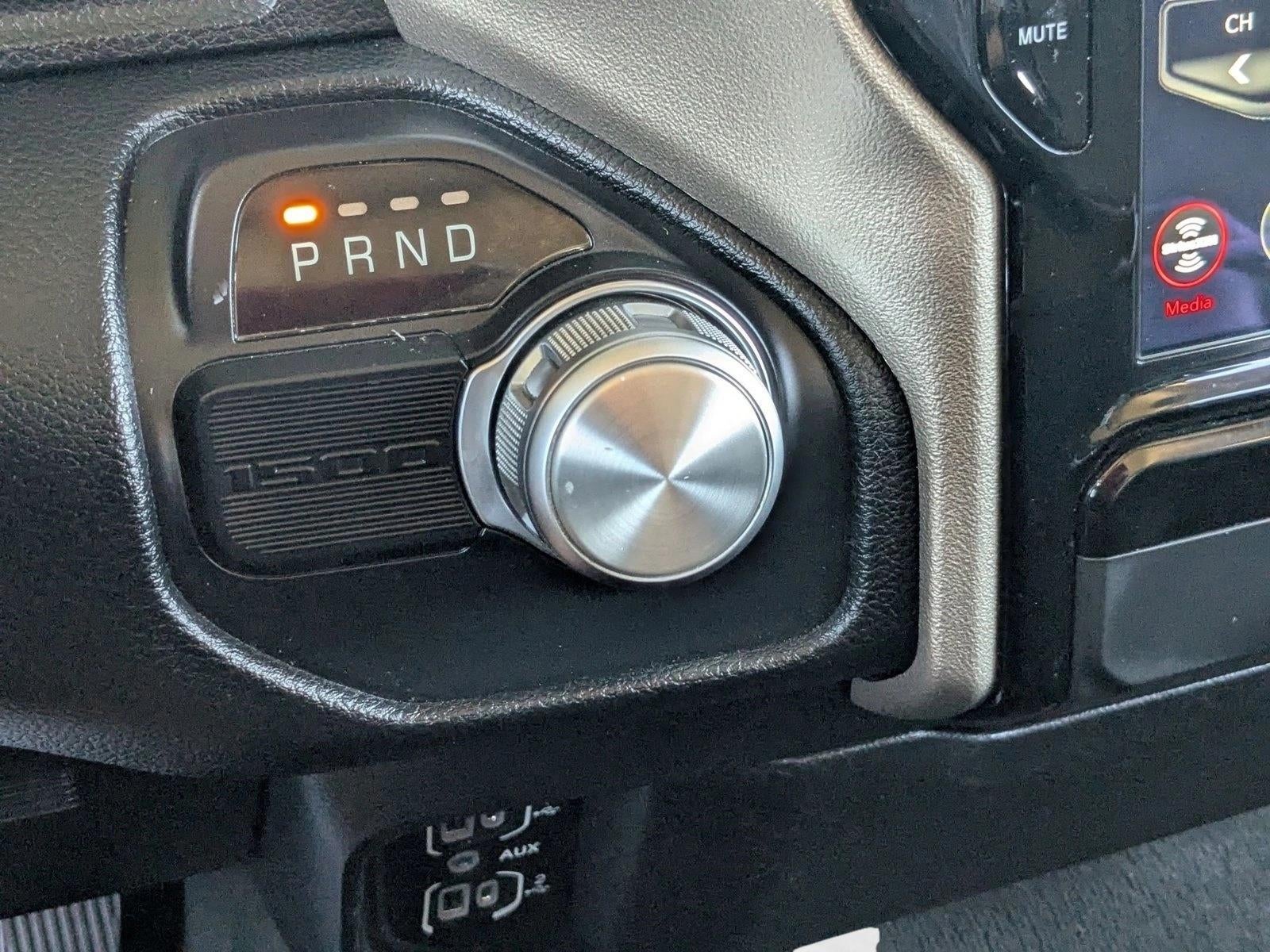 2020 RAM 1500 Laramie 4x2 Crew Cab 5'7" Box