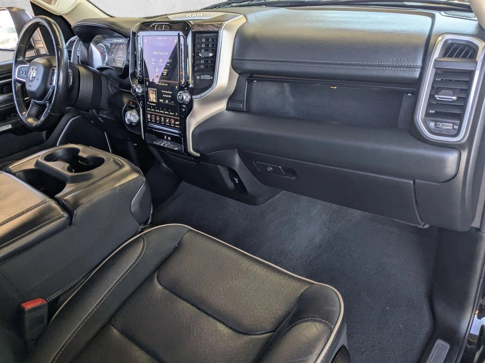 2020 RAM 1500 Laramie 4x2 Crew Cab 5'7" Box