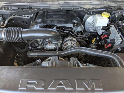 2020 RAM 1500 Laramie 4x2 Crew Cab 5'7" Box