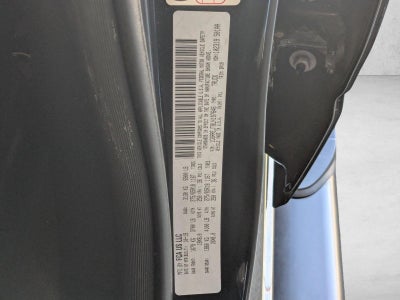 2020 RAM 1500 Laramie 4x2 Crew Cab 5'7" Box