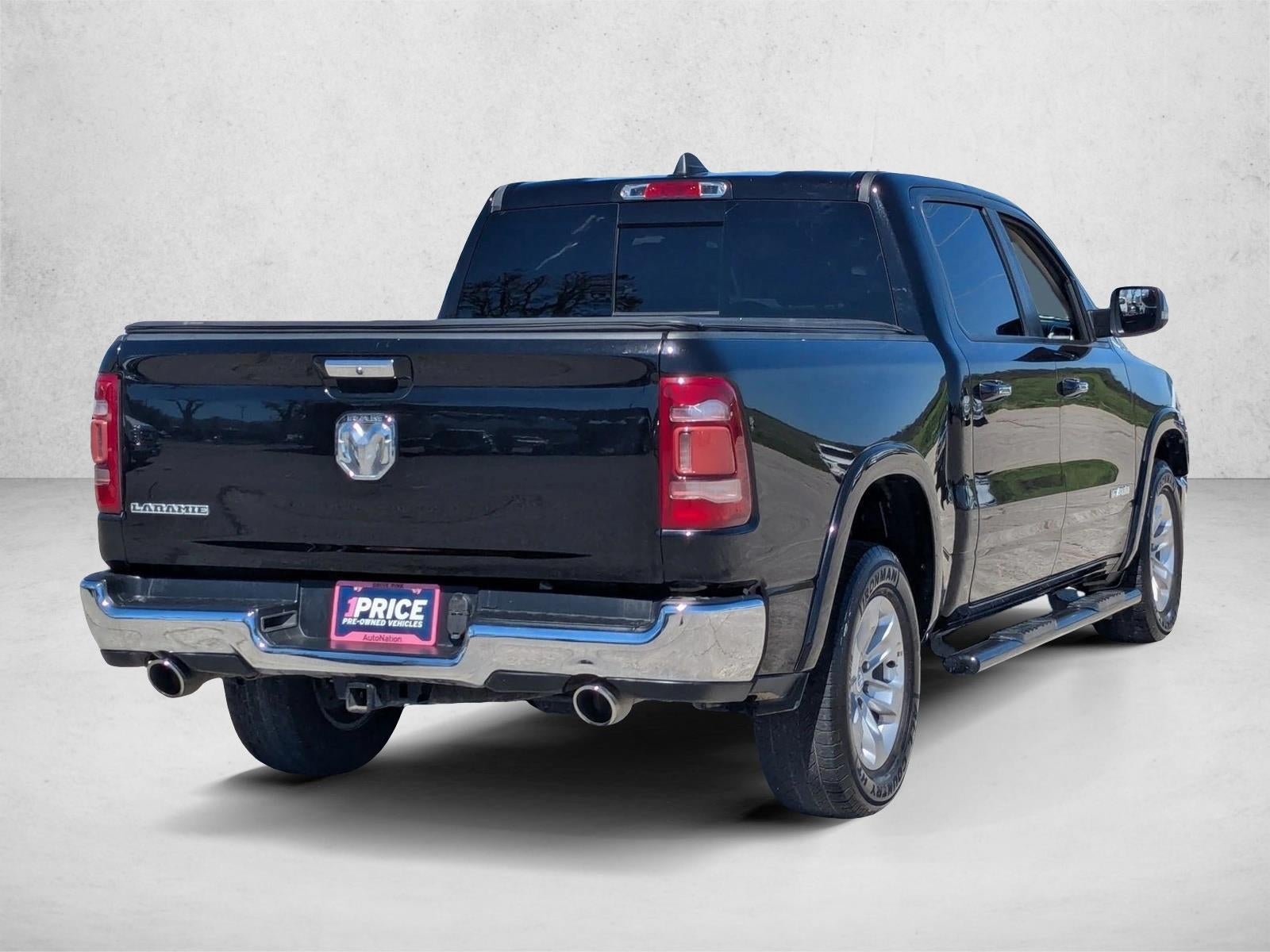 2020 RAM 1500 Laramie 4x2 Crew Cab 5'7" Box