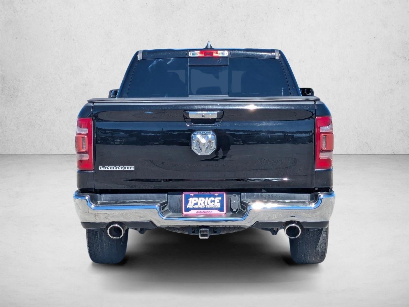 2020 RAM 1500 Laramie 4x2 Crew Cab 5'7" Box