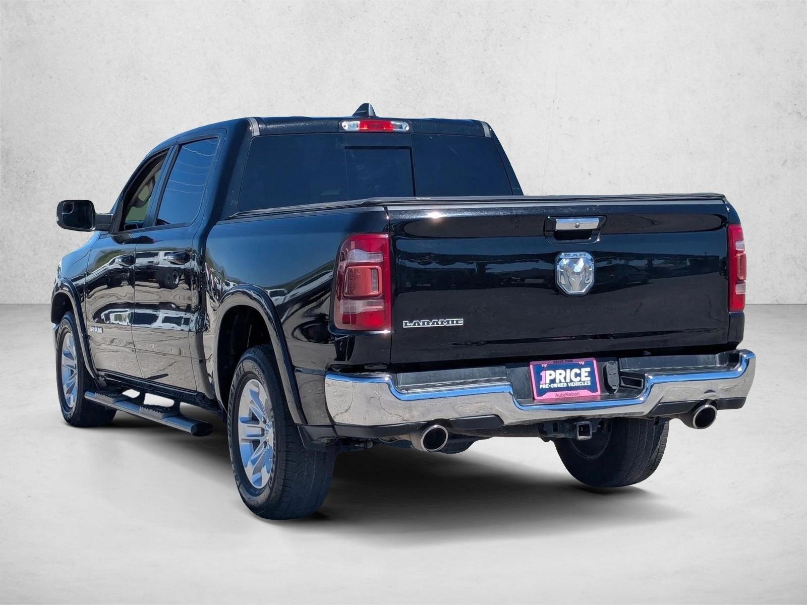 2020 RAM 1500 Laramie 4x2 Crew Cab 5'7" Box