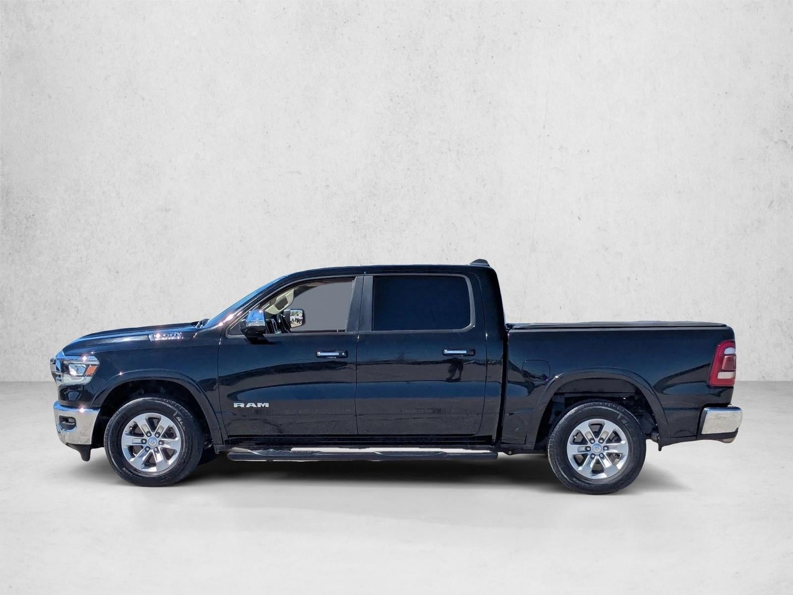 2020 RAM 1500 Laramie 4x2 Crew Cab 5'7" Box