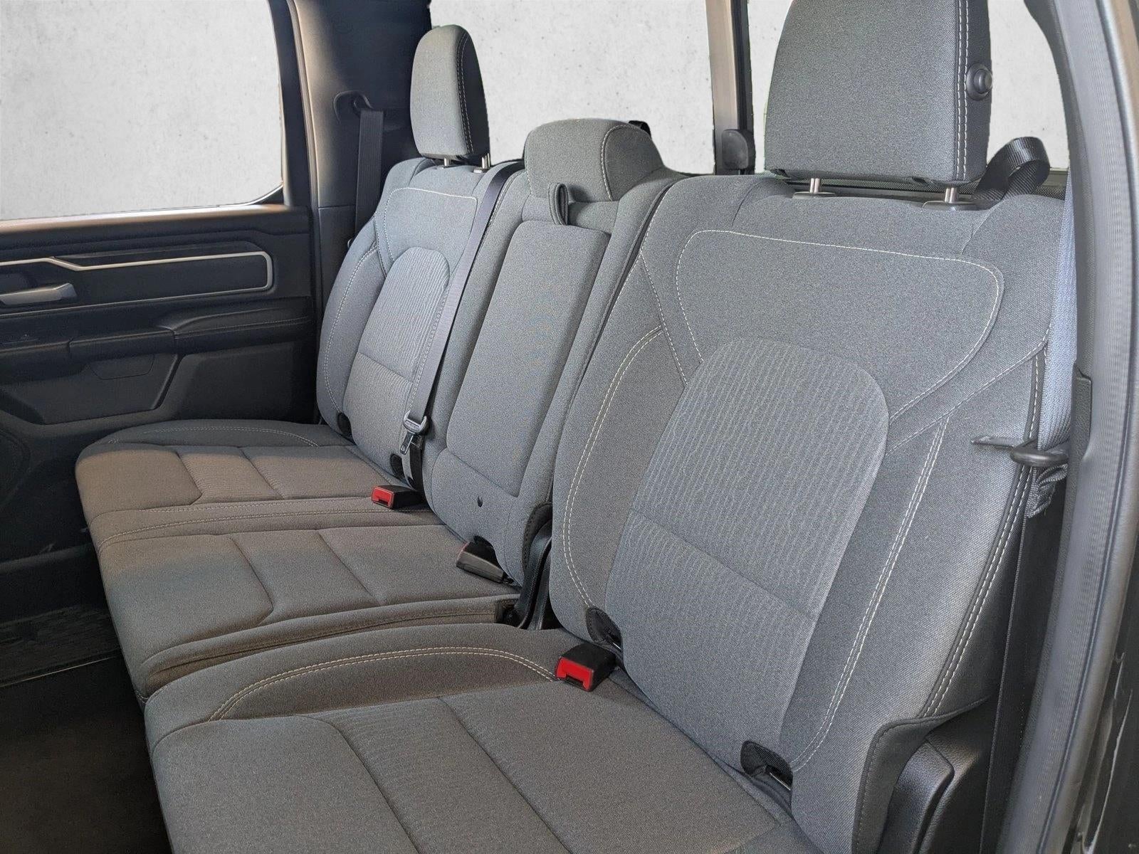 2022 RAM 1500 Big Horn 4x4 Crew Cab 5'7" Box