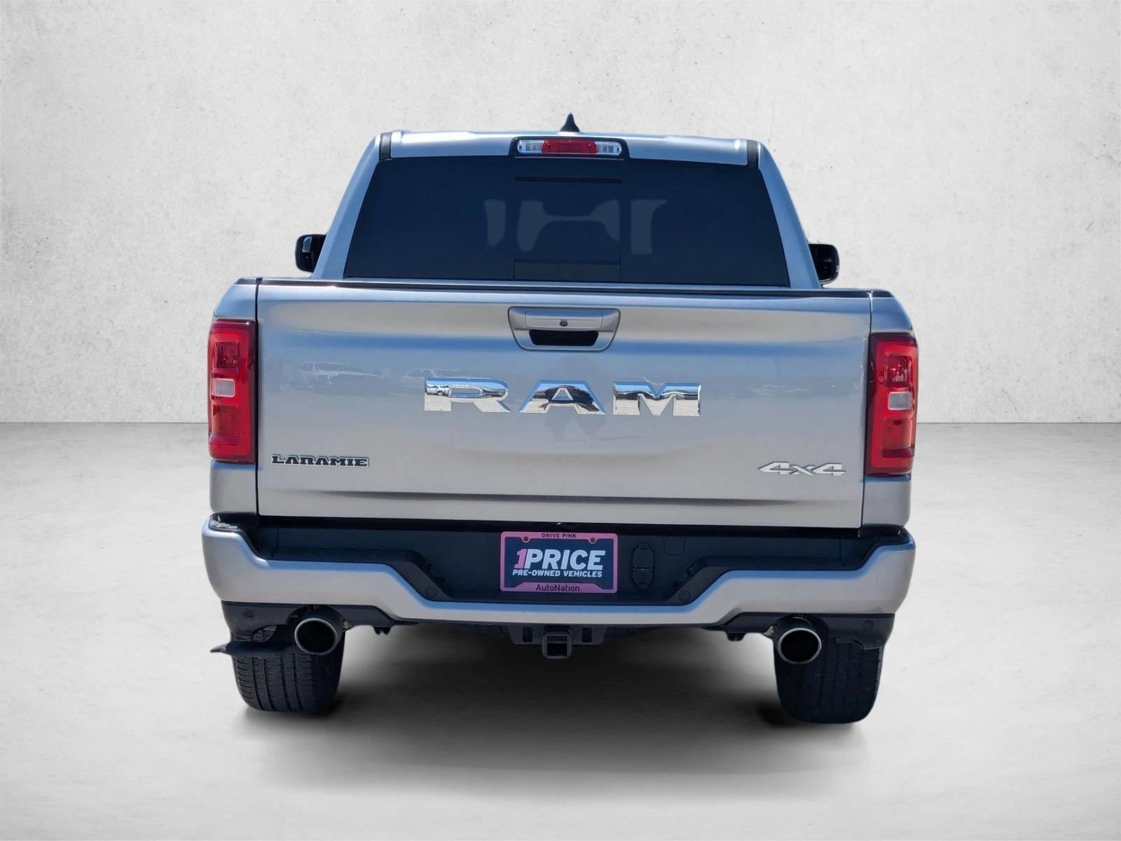 2025 RAM 1500 Laramie 4x4 Crew Cab 5'7" Box