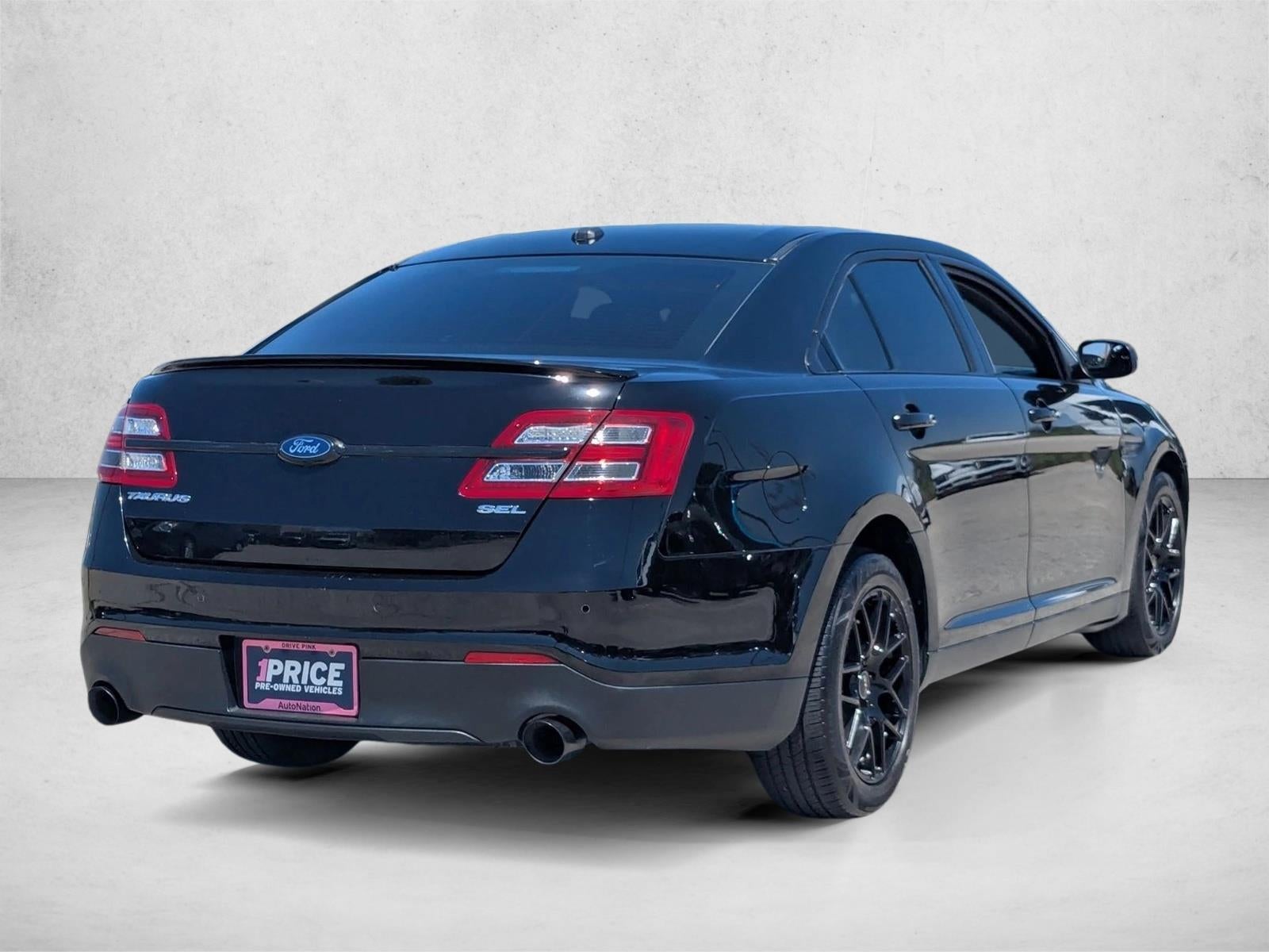 2017 Ford Taurus SEL FWD