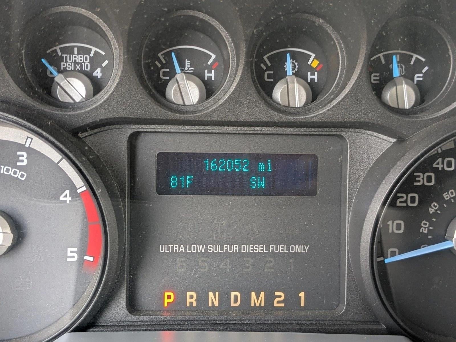 2016 Ford Super Duty F-550 DRW 2WD Reg Cab 141" WB 60" CA XLT