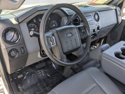 2016 Ford Super Duty F-550 DRW 2WD Reg Cab 141" WB 60" CA XL