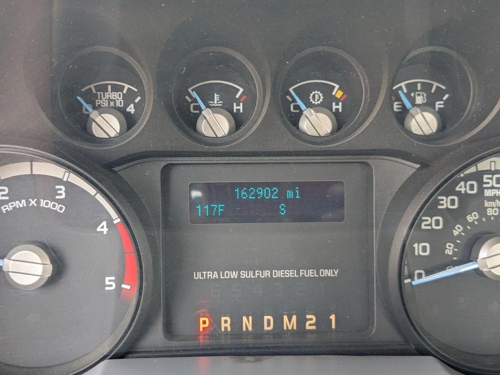 2016 Ford Super Duty F-550 DRW 2WD Reg Cab 141" WB 60" CA XL
