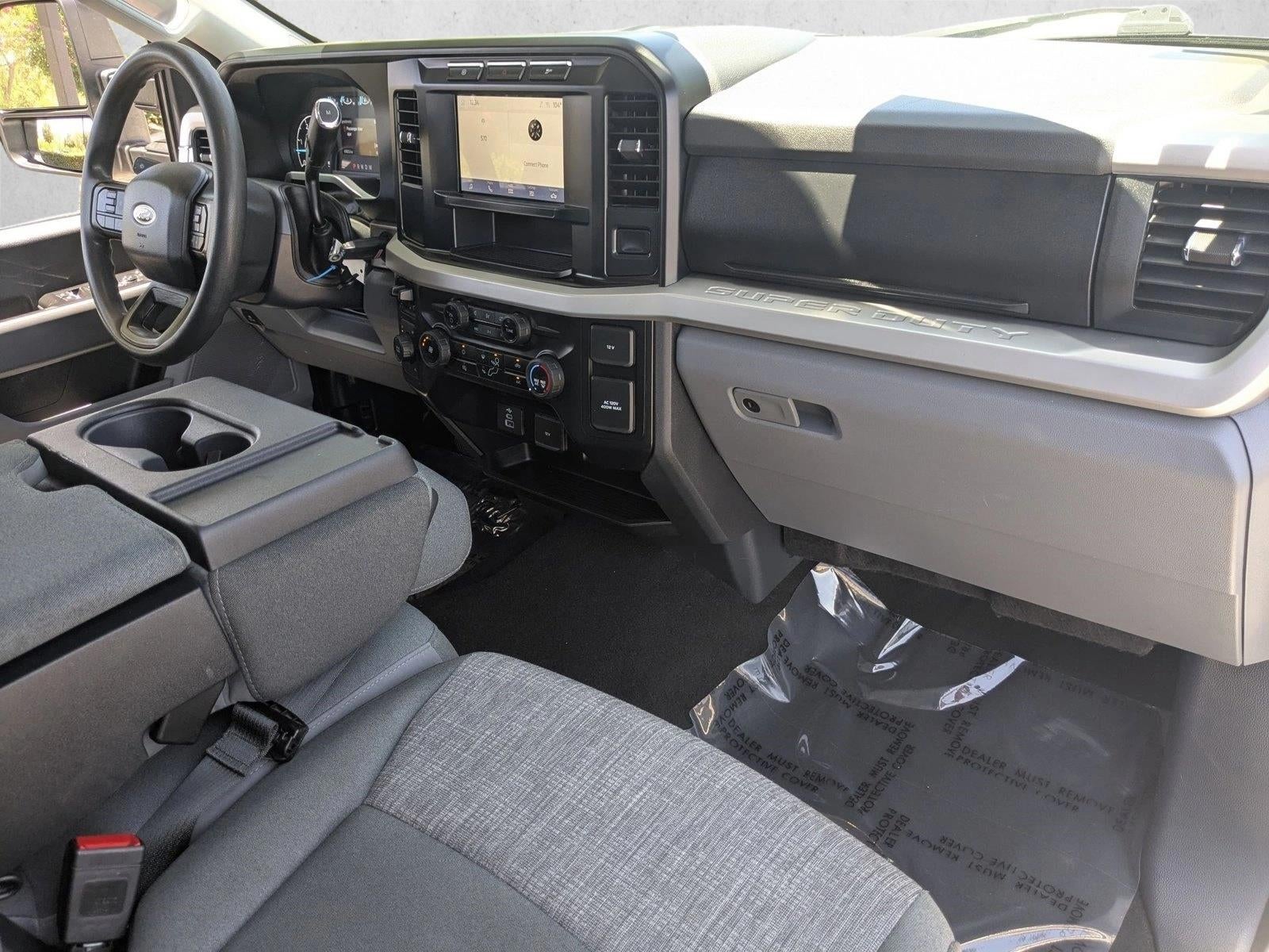 2024 Ford Super Duty F-250 SRW XLT 4WD Crew Cab 6.75' Box