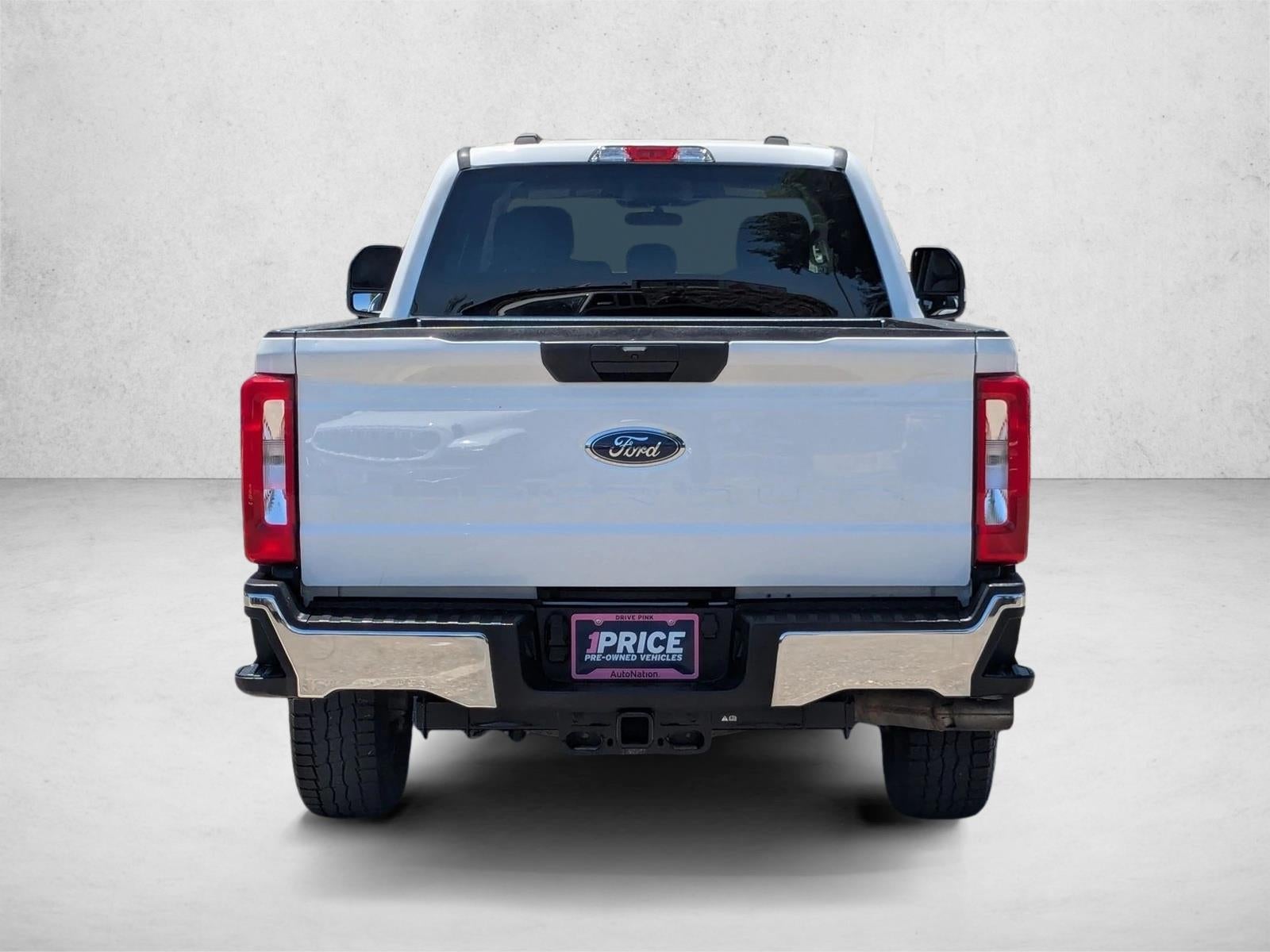 2024 Ford Super Duty F-250 SRW XLT 4WD Crew Cab 6.75' Box