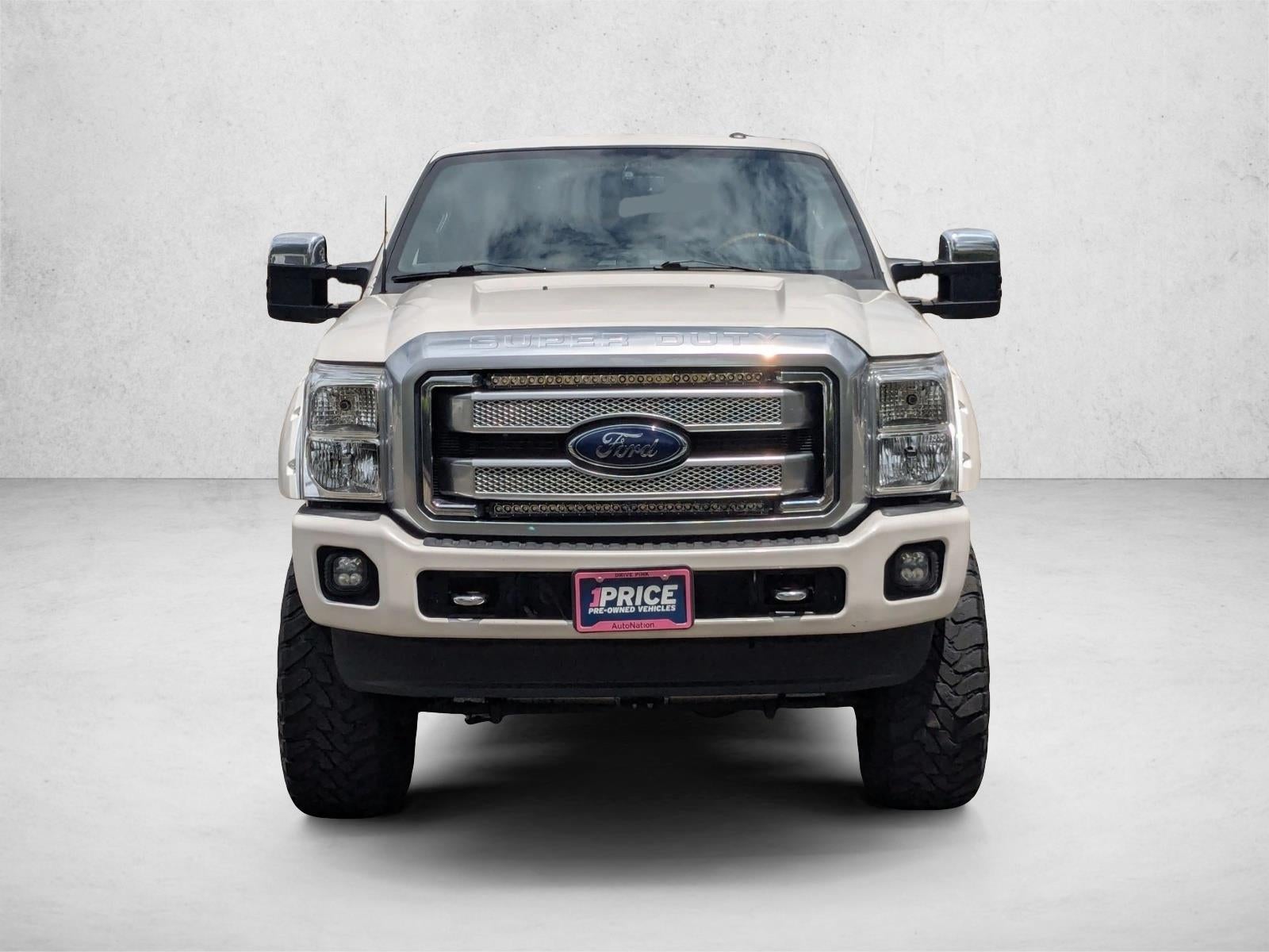 2015 Ford Super Duty F-350 SRW 4WD Crew Cab 6-3/4 Ft Box Platinum