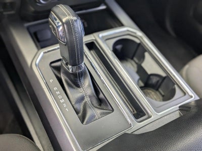 2015 Ford F-150 4WD SuperCrew 5-1/2 Ft Box XLT