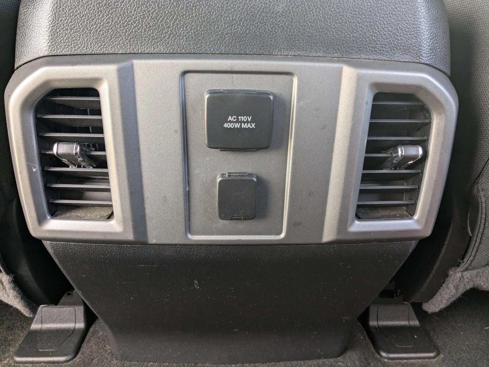 2015 Ford F-150 4WD SuperCrew 5-1/2 Ft Box XLT