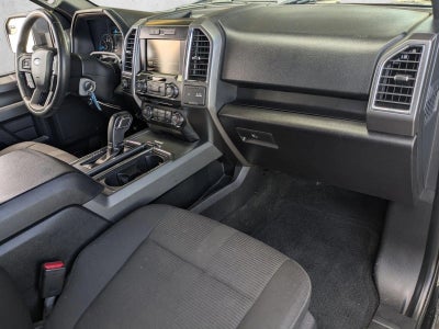 2015 Ford F-150 4WD SuperCrew 5-1/2 Ft Box XLT