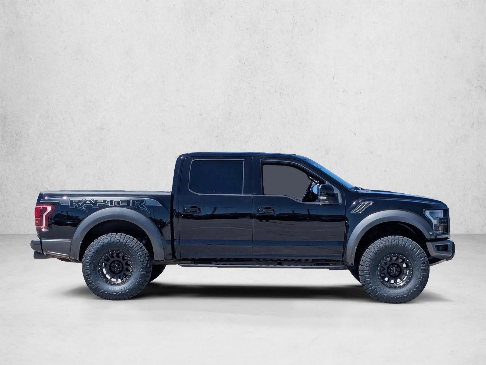 2018 Ford F-150 Raptor 4WD SuperCrew 5.5' Box