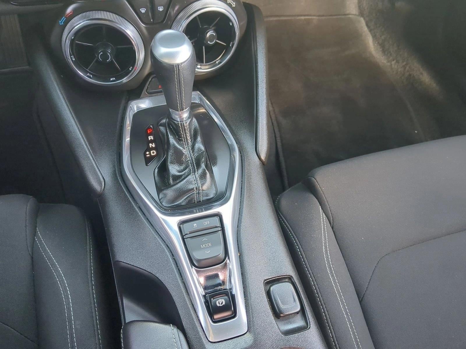 2017 Chevrolet Camaro 2dr Coupe 1LT