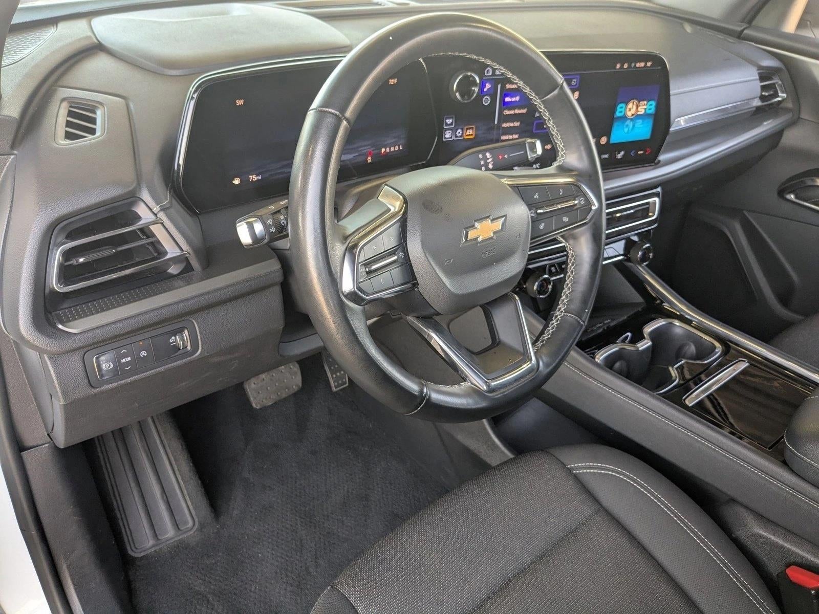2024 Chevrolet Traverse LT w/1LT