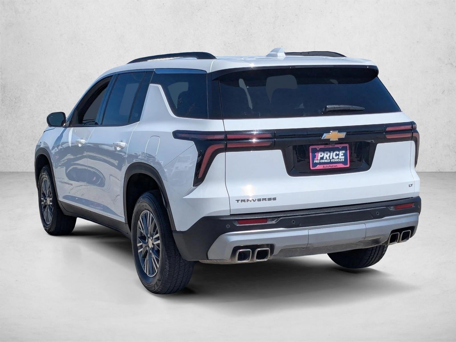 2024 Chevrolet Traverse LT w/1LT