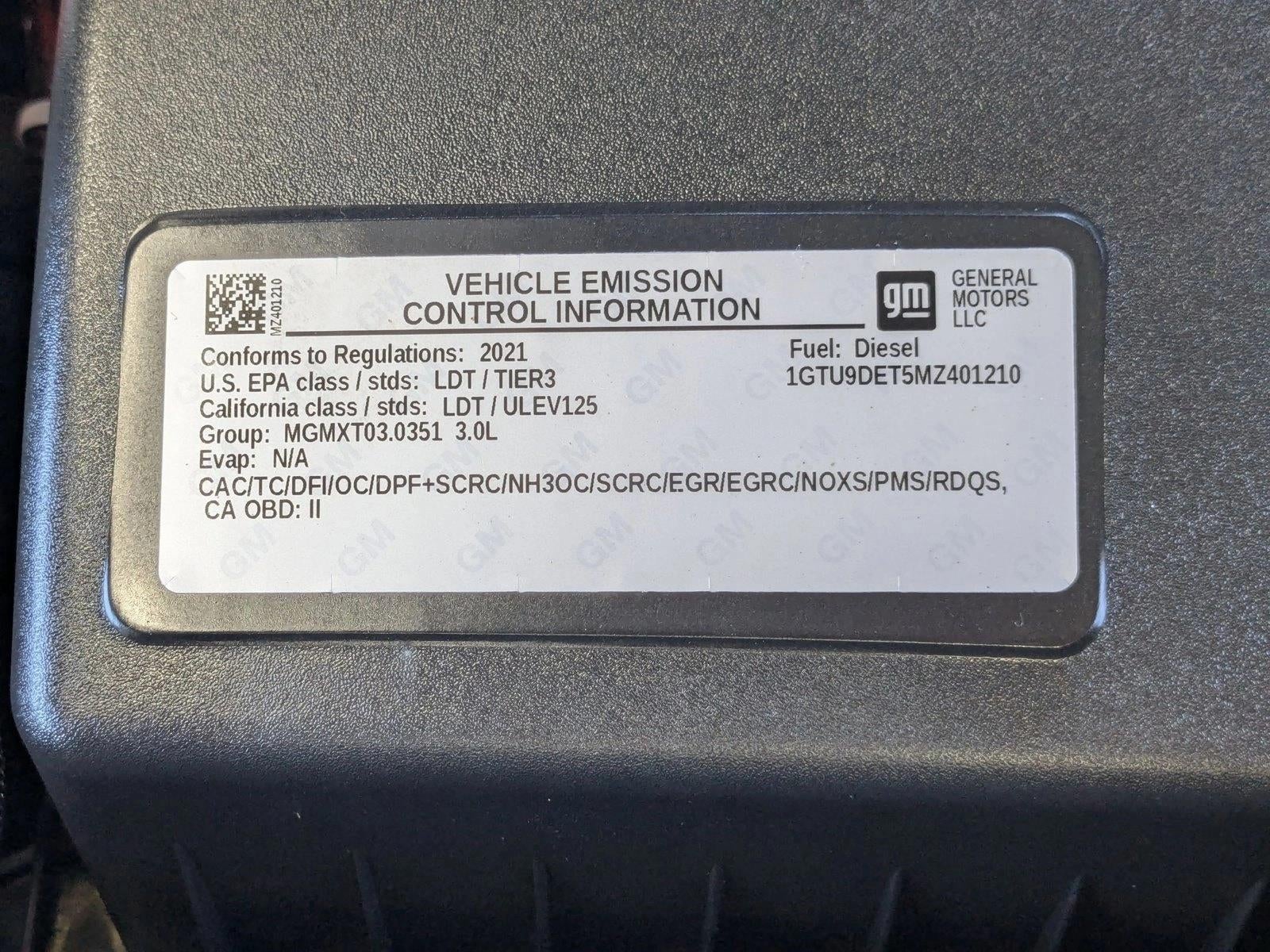 2021 GMC Sierra 1500 Crew Cab Short Box 4-Wheel Drive SLT