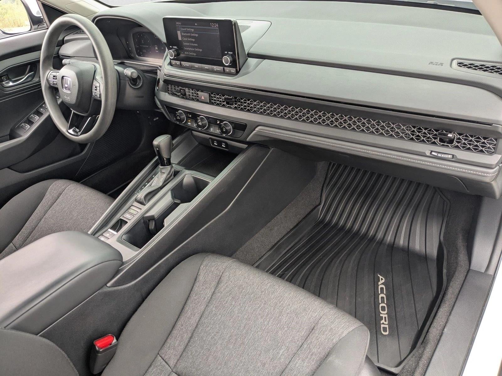 2023 Honda Accord Sedan LX CVT
