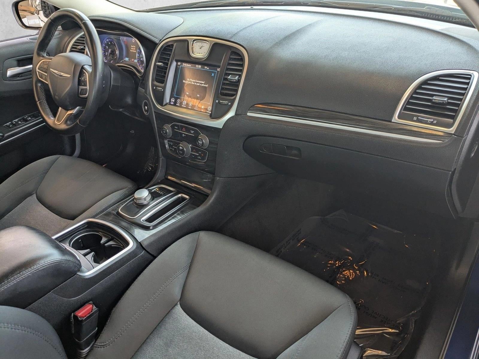 2018 Chrysler 300 Touring RWD
