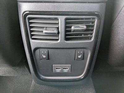 2023 Chrysler 300 300C RWD