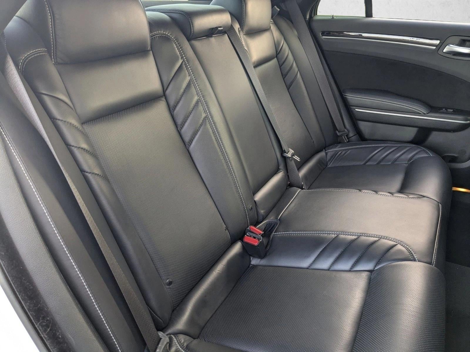 2023 Chrysler 300 300C RWD