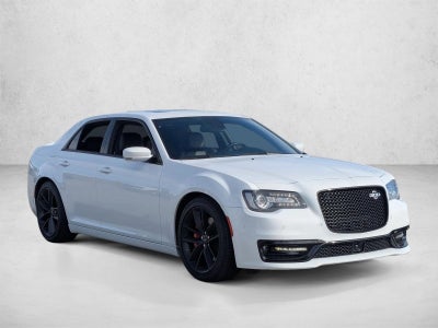 2023 Chrysler 300 300C RWD