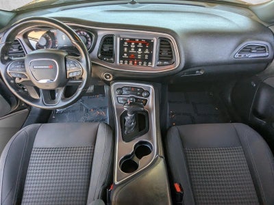 2019 Dodge Challenger SXT RWD
