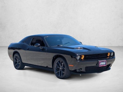 2019 Dodge Challenger SXT RWD