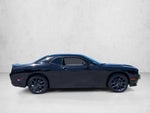 2019 Dodge Challenger SXT RWD