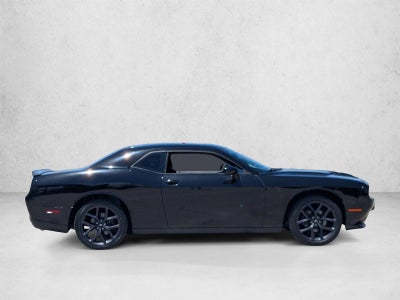 2019 Dodge Challenger SXT RWD
