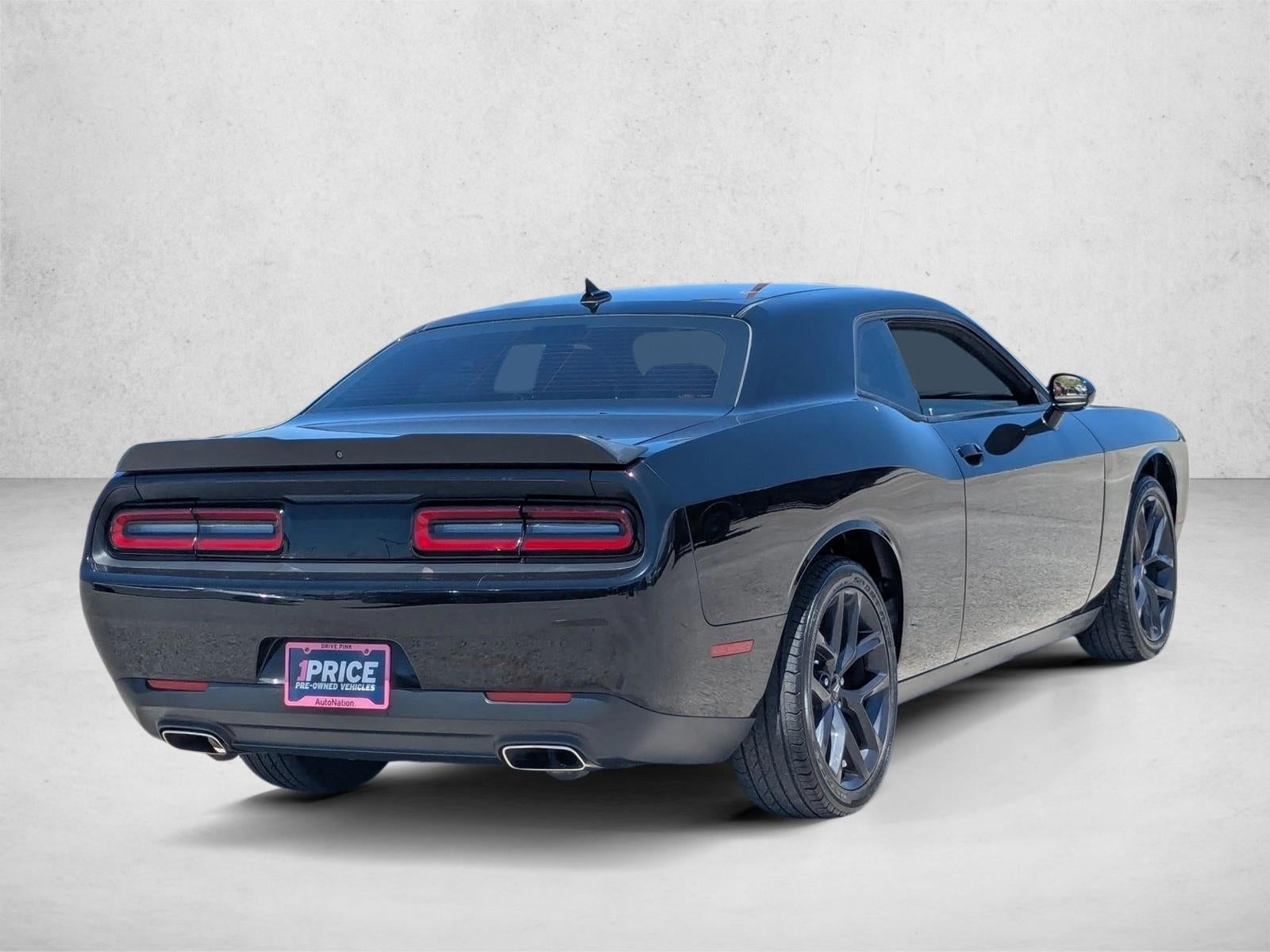 2019 Dodge Challenger SXT RWD