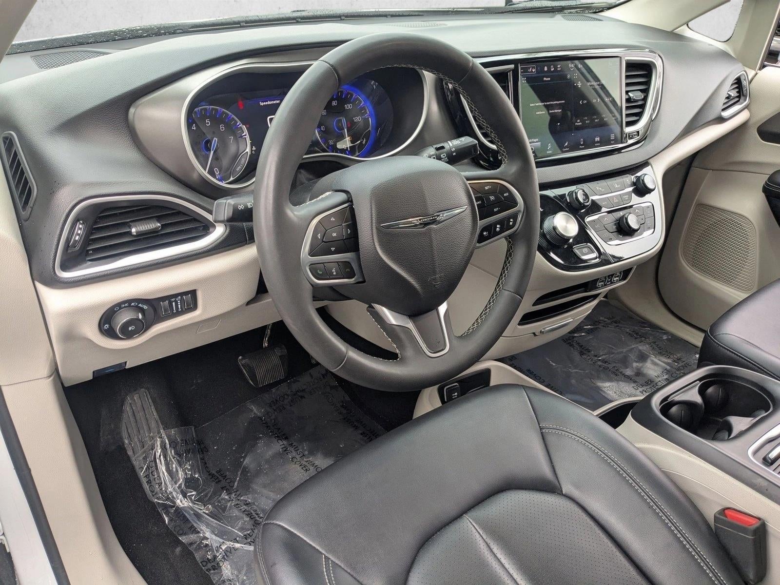 2024 Chrysler Pacifica Touring L FWD