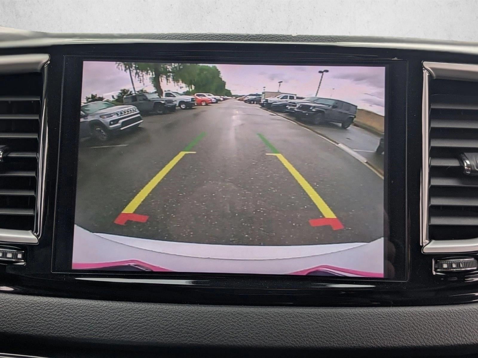 2024 Chrysler Pacifica Touring L FWD