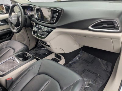 2024 Chrysler Pacifica Touring L FWD