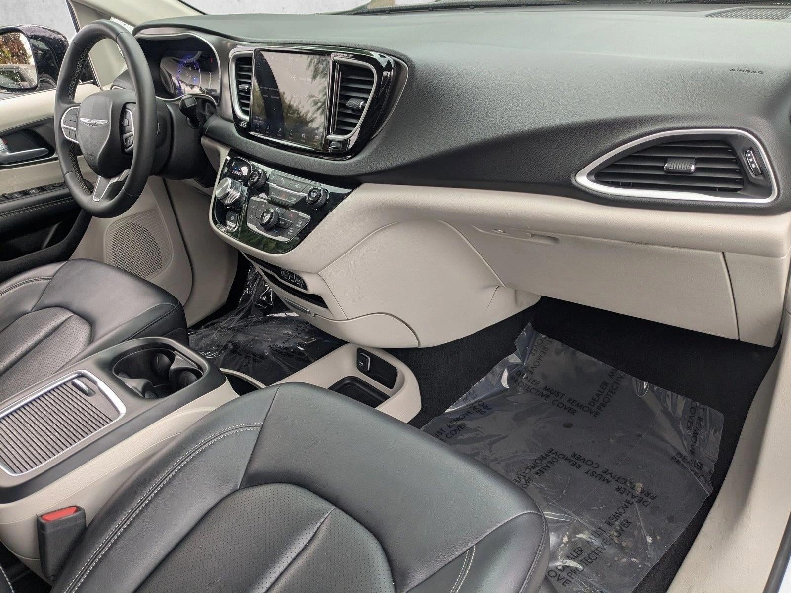 2024 Chrysler Pacifica Touring L FWD