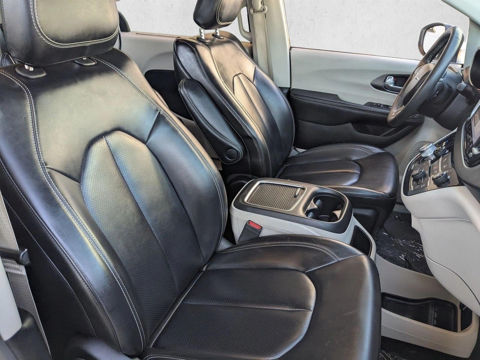 2023 Chrysler Pacifica Touring L FWD